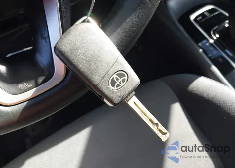 2022 Toyota Corolla Se z USA, uszkodzony, nr VIN 5YFS4MCE1NP107552